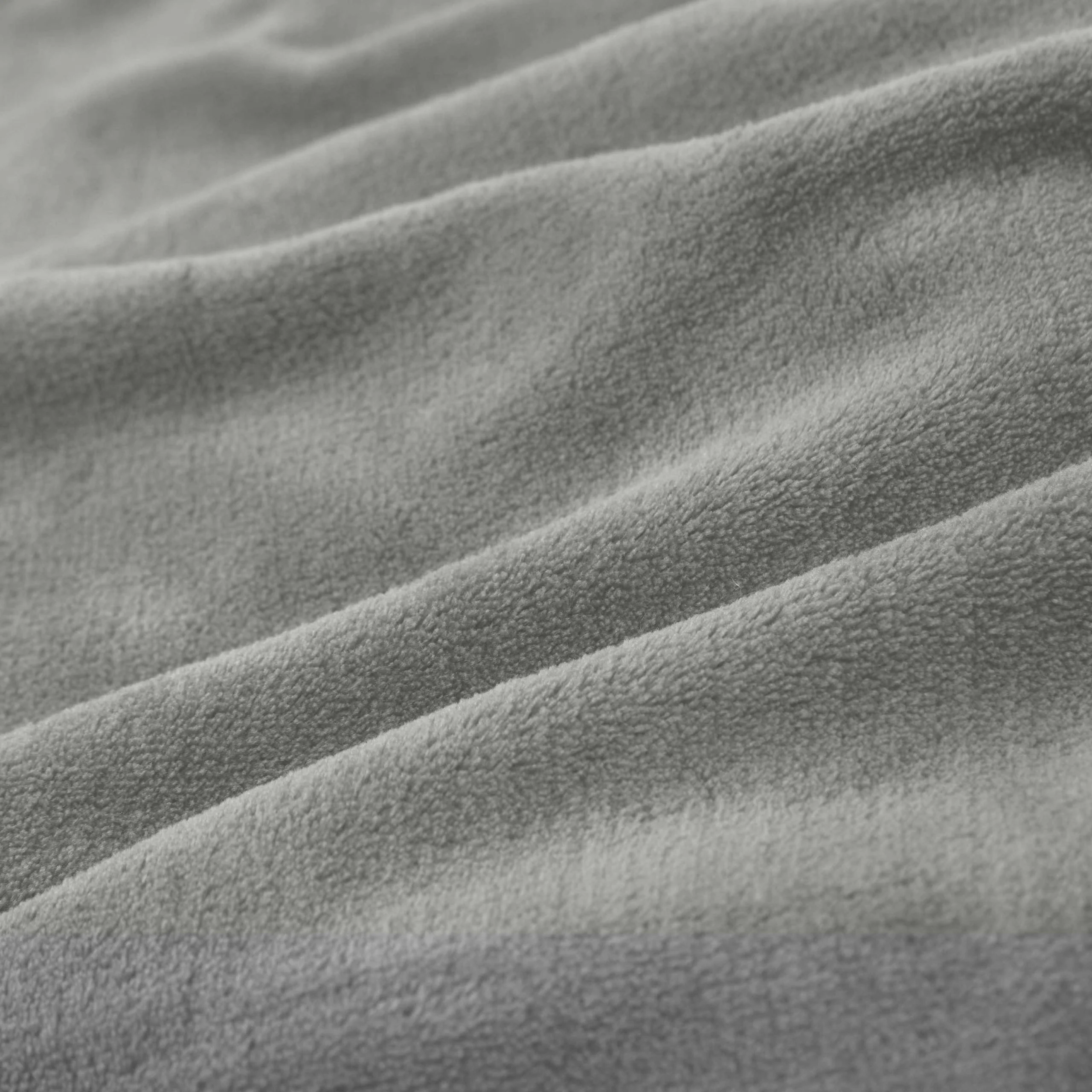 Kuscheldecke - 150x200cm - Sofadecke & Tagesdecke - Hellgrau - Image 6