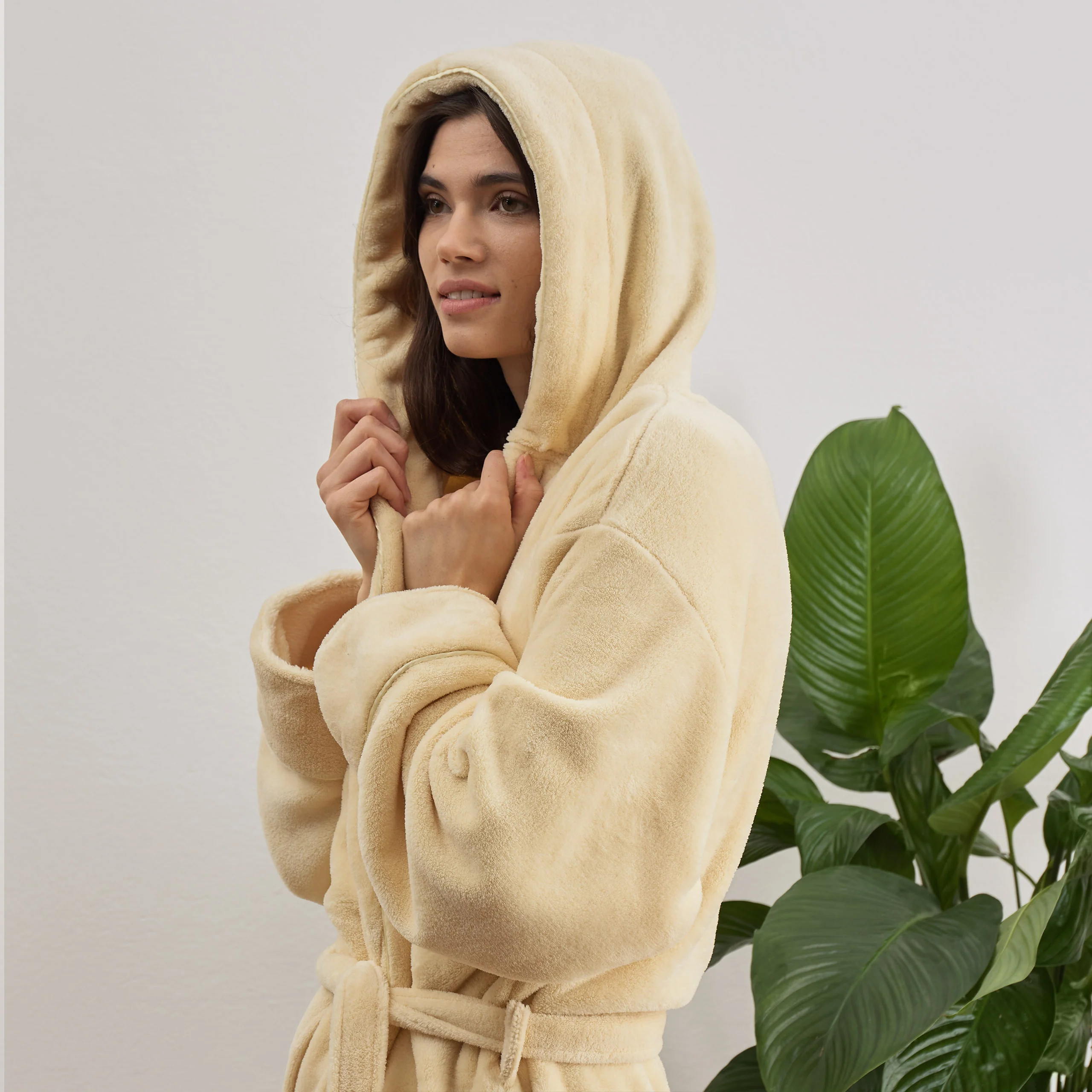 Luxury Mikrofaser Bademantel mit Kapuze für Damen und Herren - Creme - Größe S - Image 5